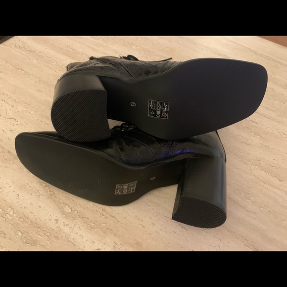 ASOS black croc lace-up boots - Picture 4 of 5